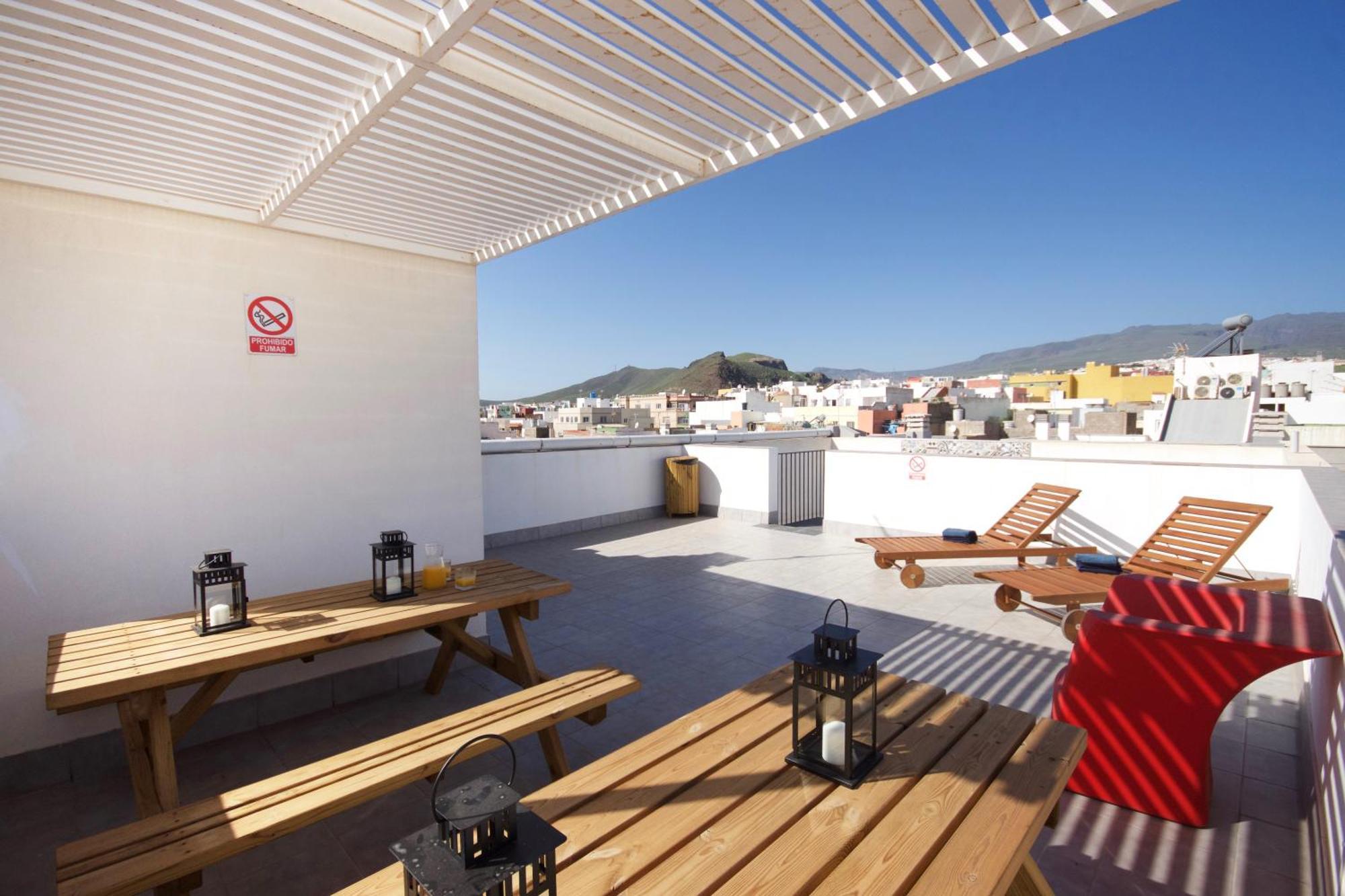 Apartamentos A 10 Minutos Del Aeropuerto Carrizal Eksteriør billede