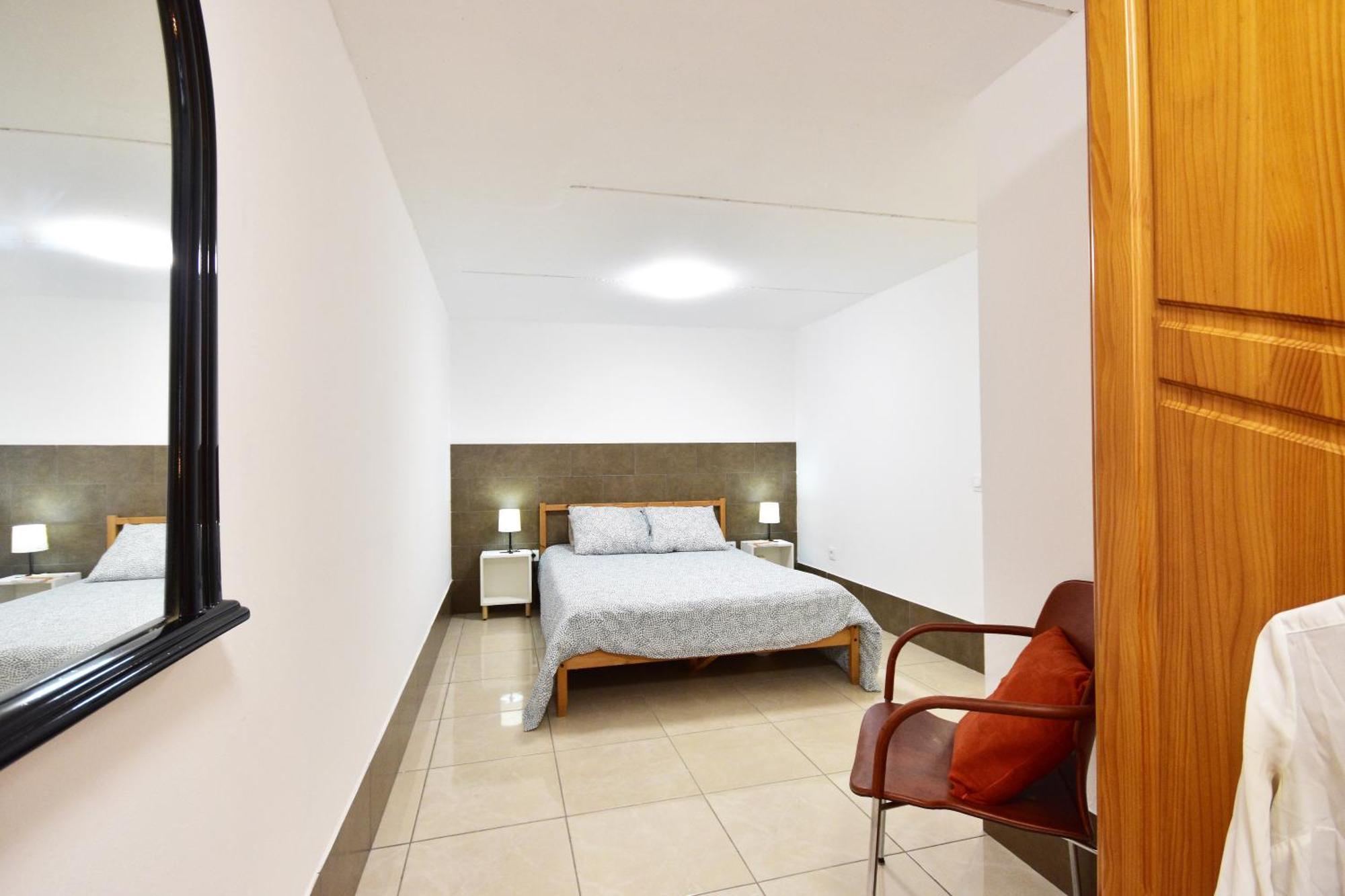 Apartamentos A 10 Minutos Del Aeropuerto Carrizal Eksteriør billede